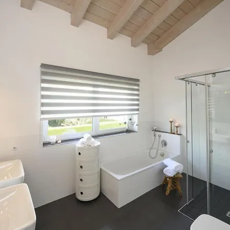 Windschaeufeln In بيت للعطل